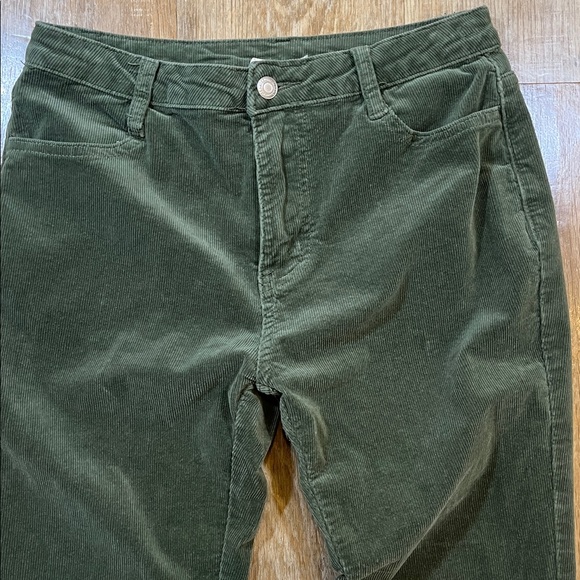Saints & Hearts Green Extreme Flare Corduroy Pants Large L Distressed Hem EUC - Picture 3 of 13